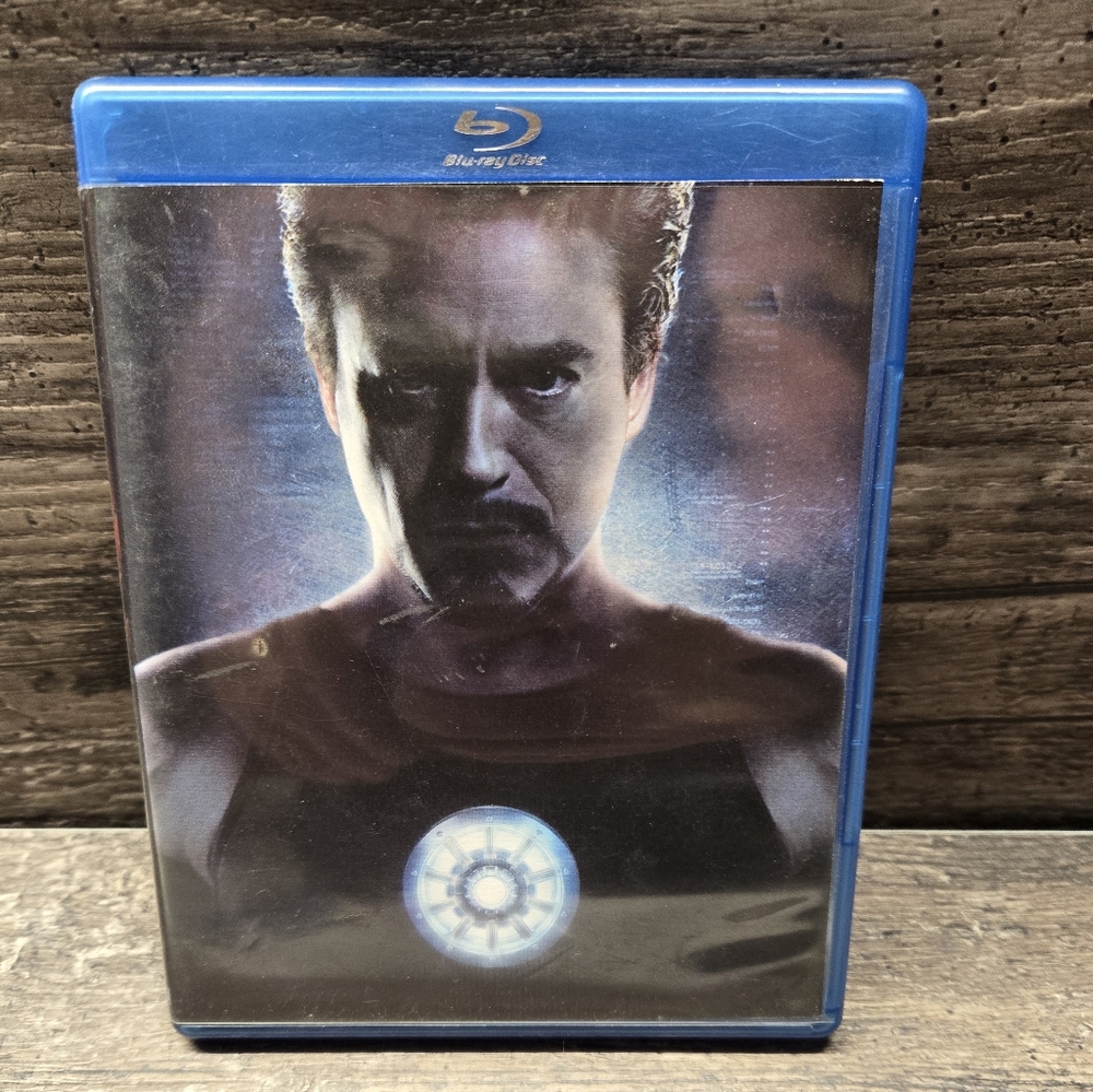 Iron‎ Man Marvel (Two-Disc Ultimate Edition + BD Live) [Blu-ray]